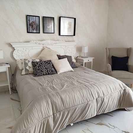 Bouganville Residence 칼레타비아노 외부 사진